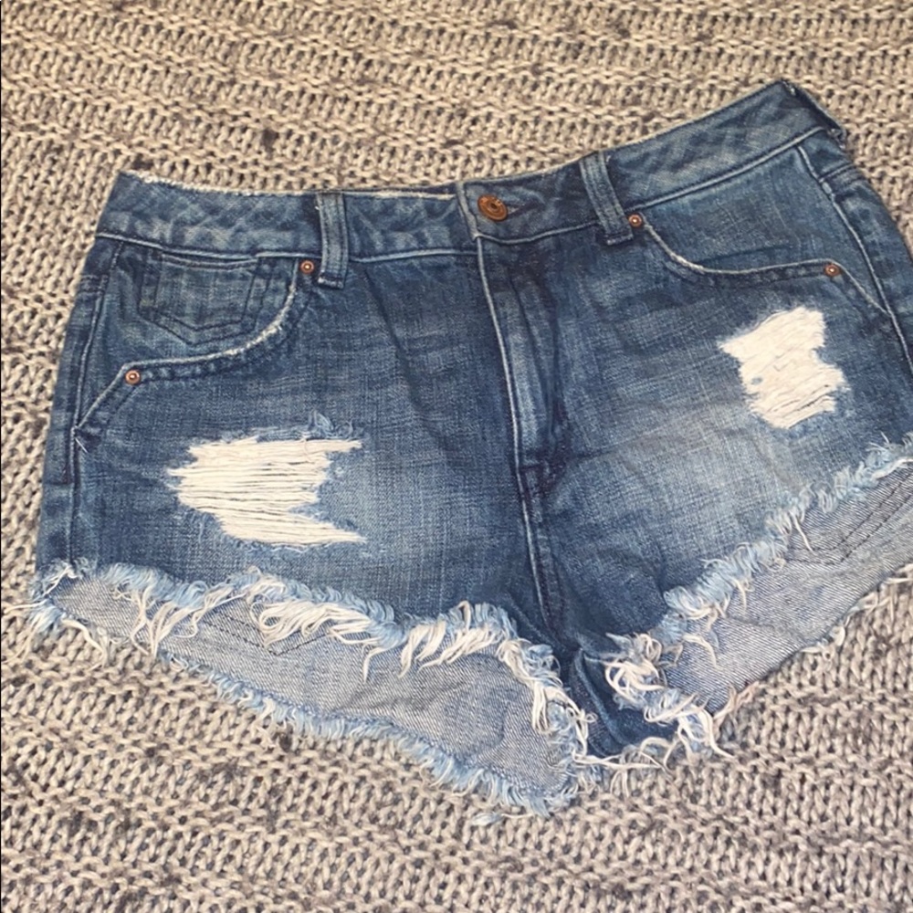 High waisted H&M shorts